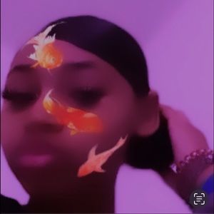 Meet your Posher, Jenelle